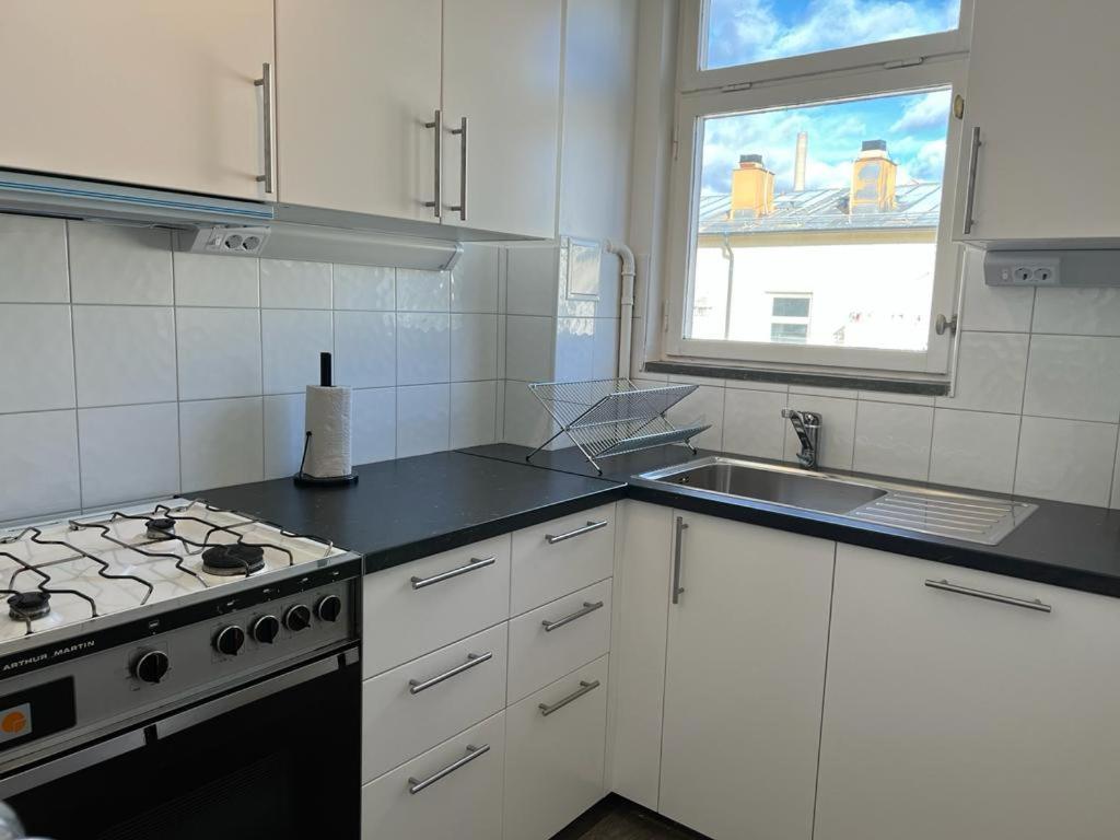 Apartamento Flatin Erbjuder Laegenheter I Soedra Estocolmo Exterior foto